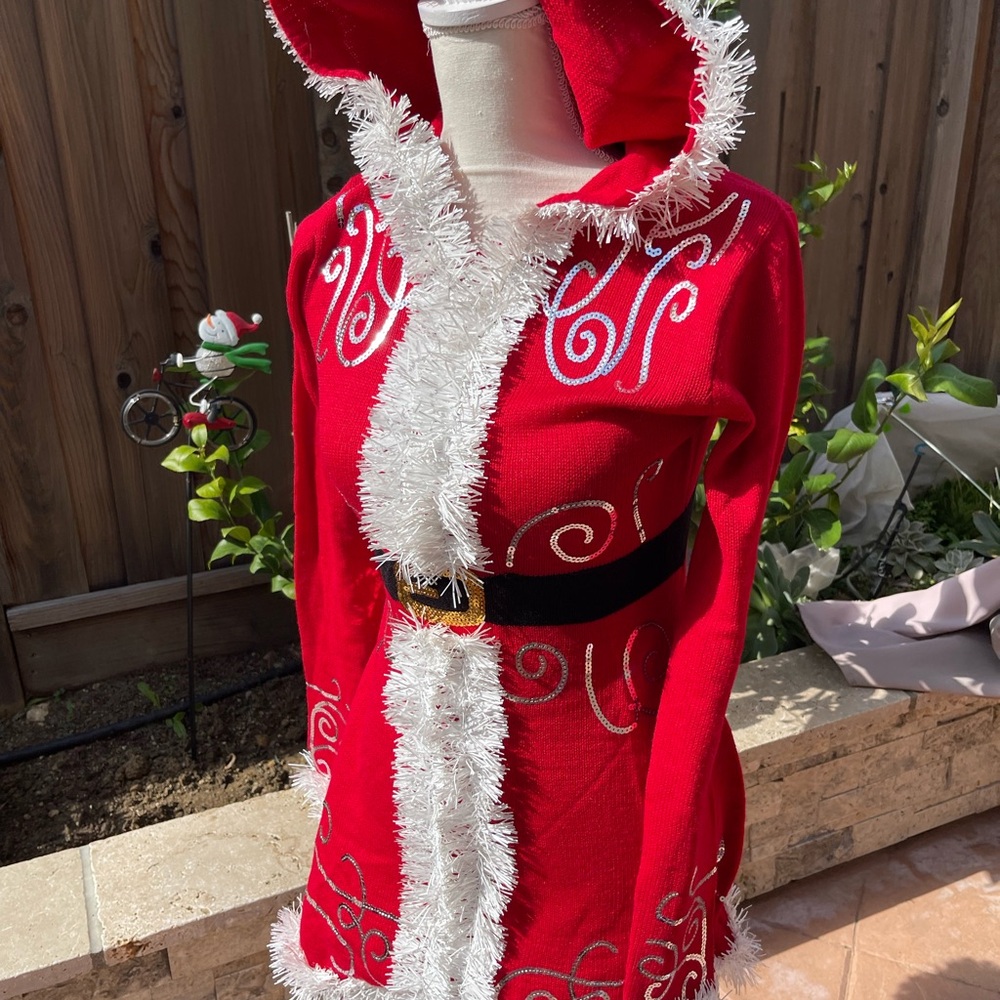 New! Flattering and Festive Christmas Red Hooded Jacket with White Fringe. Small - Picture 3 of 5